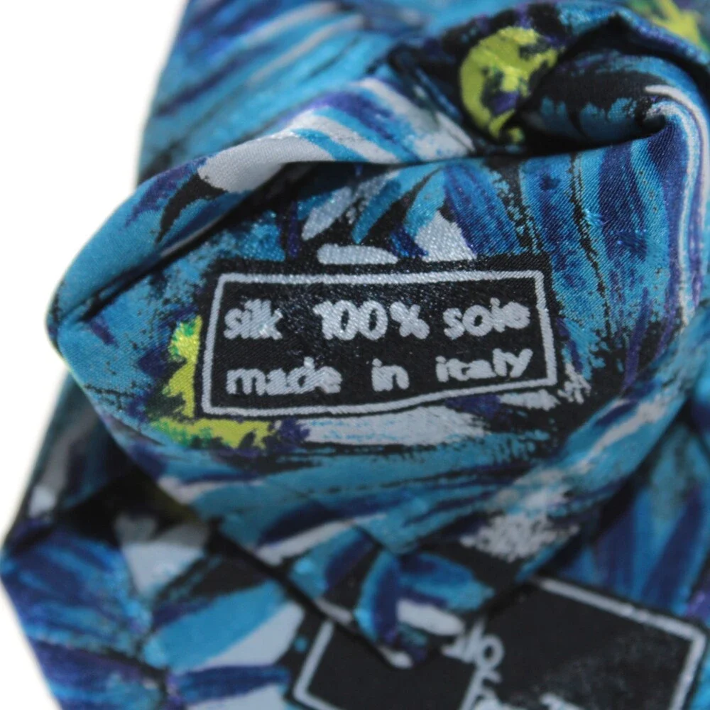 Italo Ferretti NWT Neck Tie in Shades of Blue Floral Print 100% Silk
